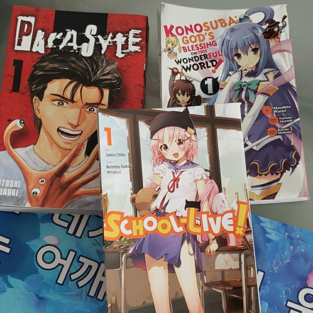 [NEW] Set of 3 Manga